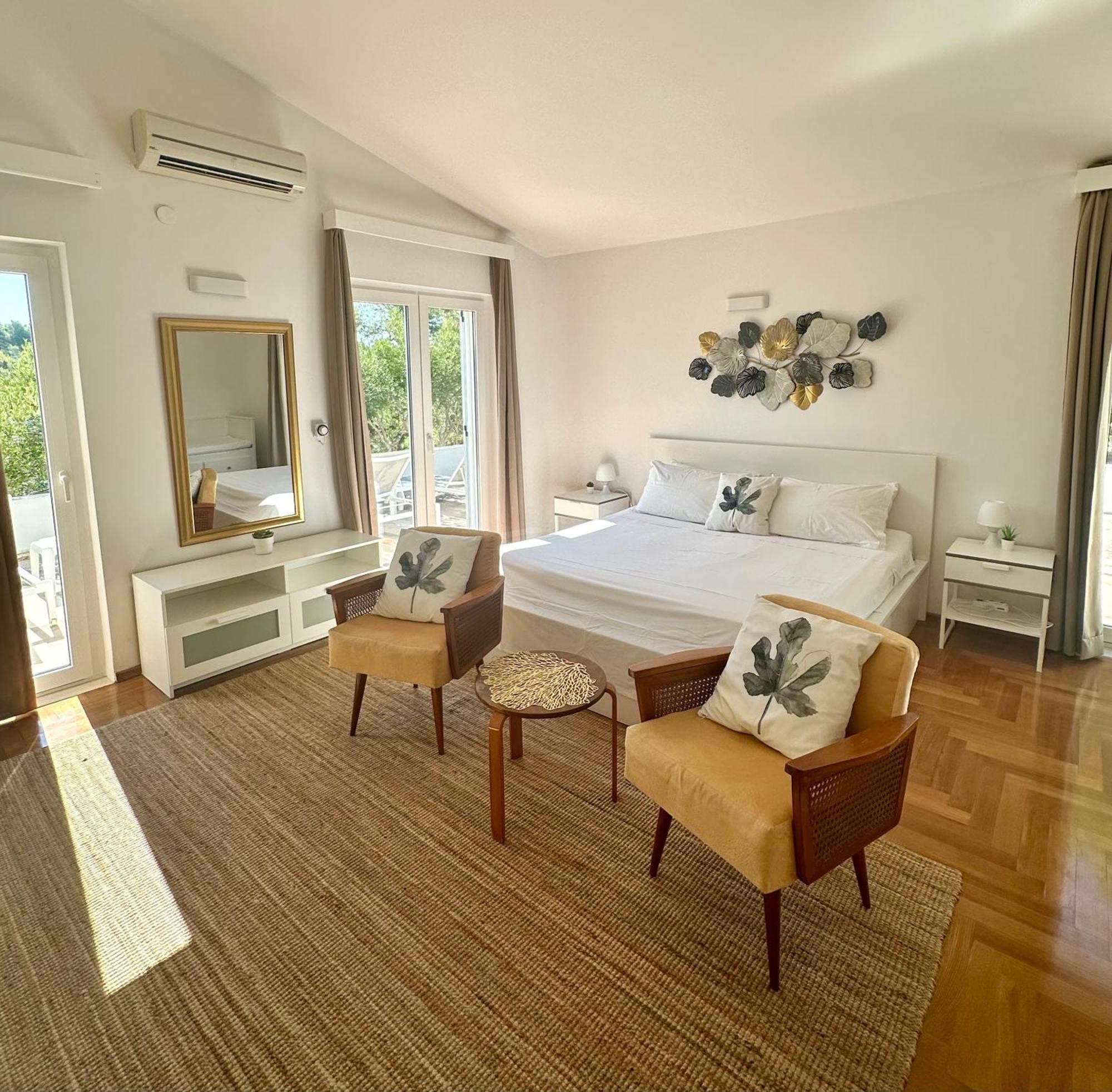 Villa Hosta Apartments 赫瓦尔 外观 照片